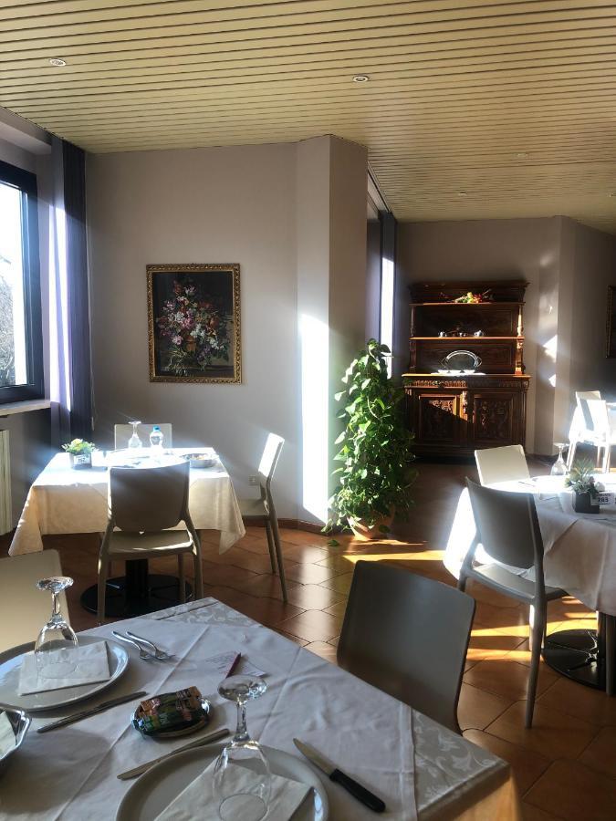 Albergo Casa Dell'Ospite بريشا المظهر الخارجي الصورة