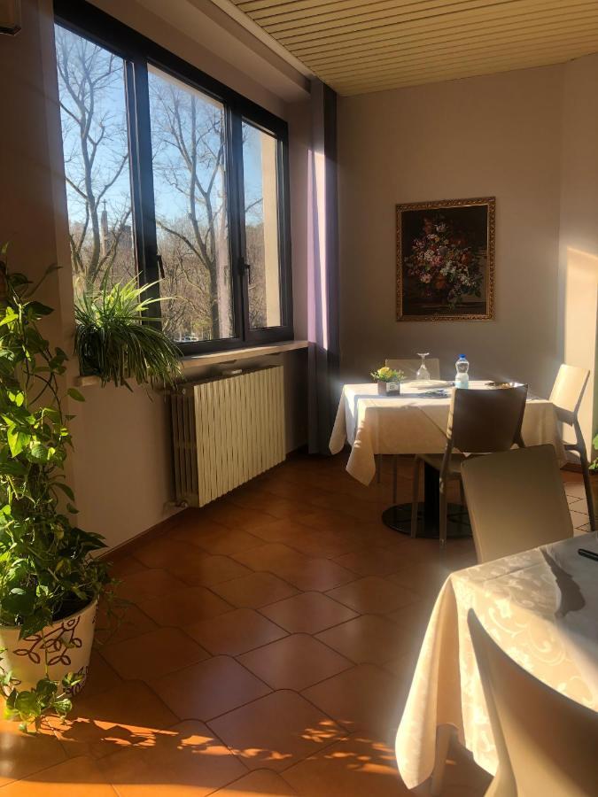 Albergo Casa Dell'Ospite بريشا المظهر الخارجي الصورة